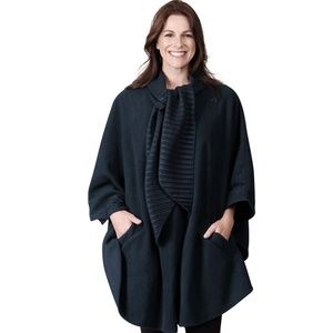 Le Moda Women’s Wrap with Integrated Pleated Scarf